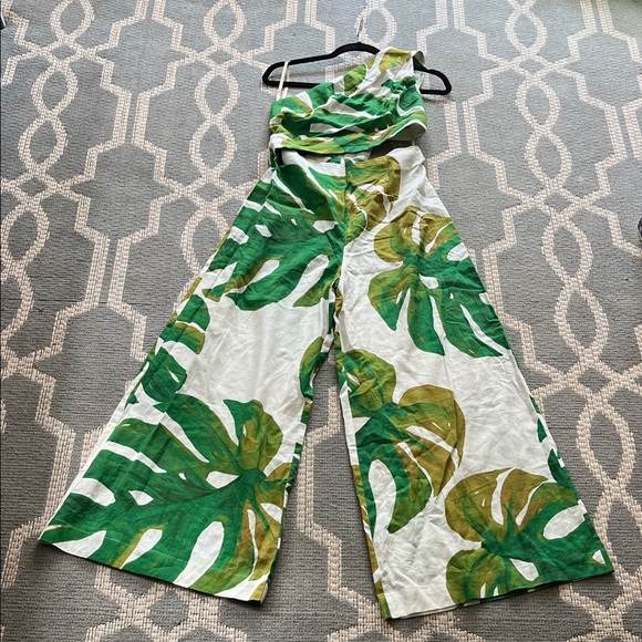 NWT FARMRio White Monstera One Shoulder Jumpsuit - Picture 5 of 8